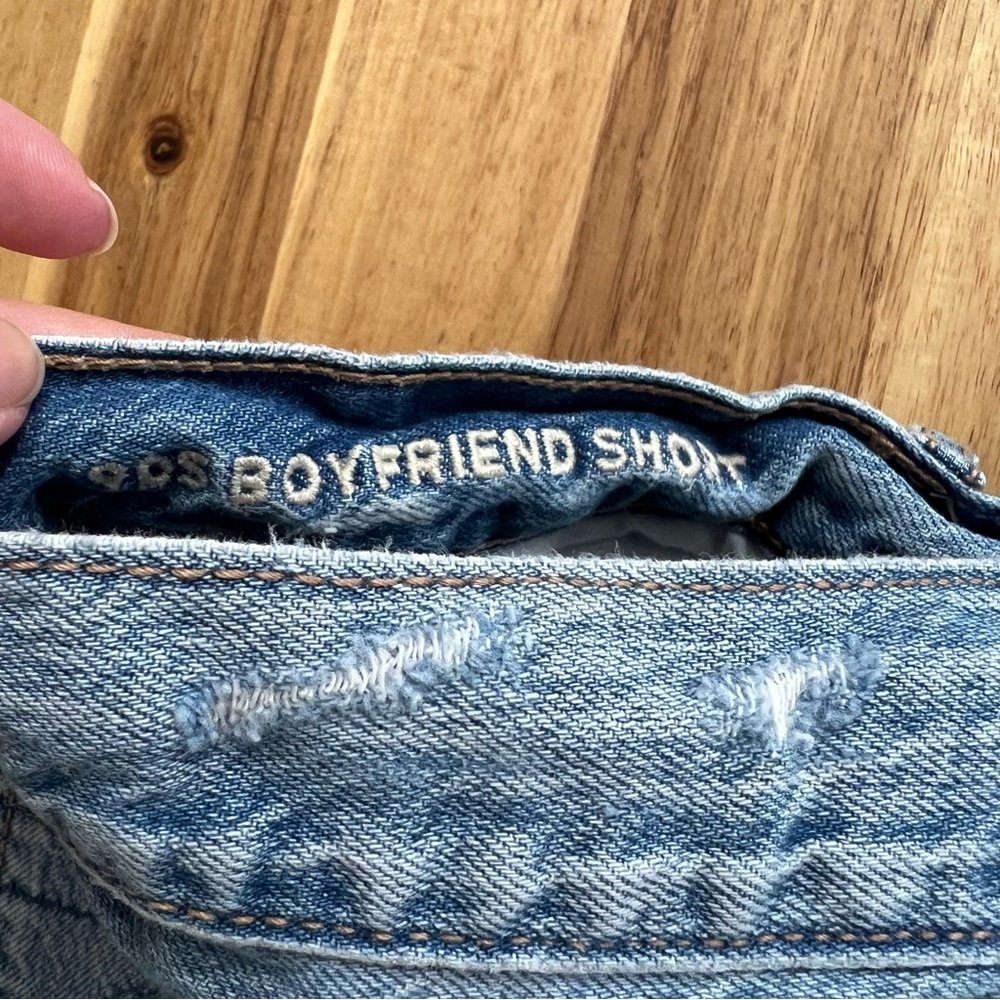 American Eagle Boyfriend Distressed Denim Shorts Size 0 - Picture 6 of 6